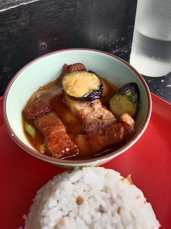 Wenry's Tapsilogan