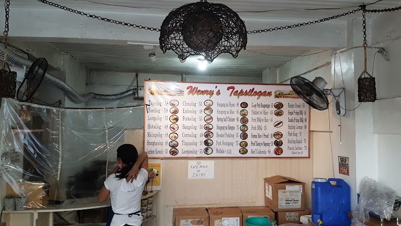 Wenry's Tapsilogan