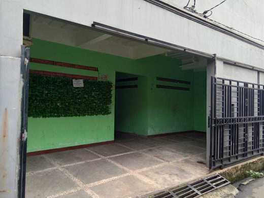 Kontrakan Ibu Pudji