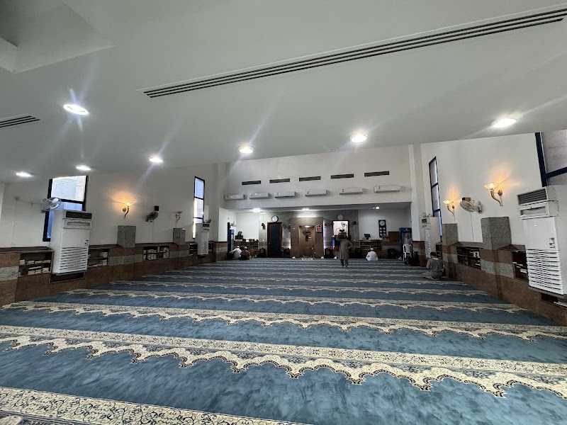 Mosque of the Jinn photo 5