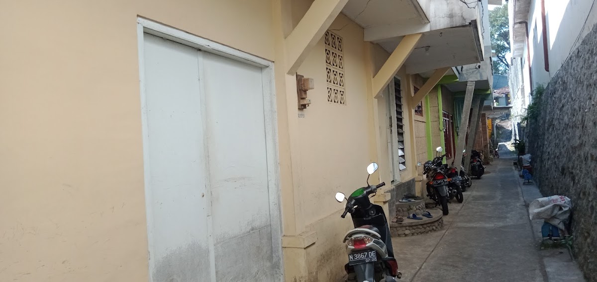 Kos Putra Riverside 1