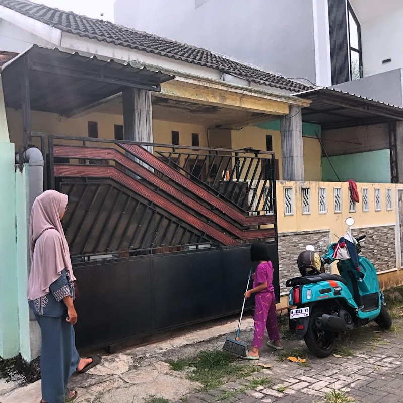 Rumah Kontrakan Nephong