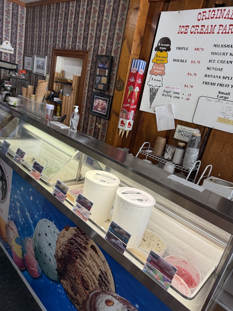 Thornton Cafe & Ice Cream photo 4