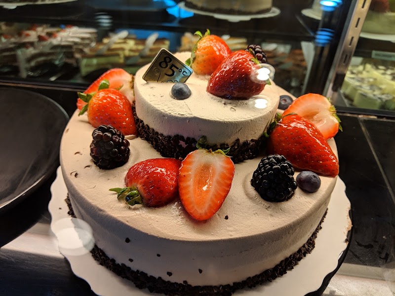 85°C Bakery Cafe - Cerritos photo 2