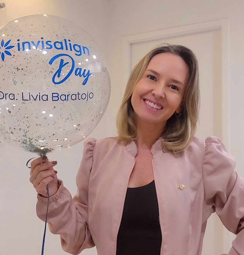 Dra.Livia Baratojo | Invisalign Doctor - foto 1