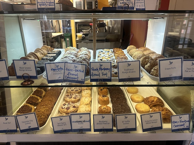 Crumble & Flake Café Pâtisserie photo 3