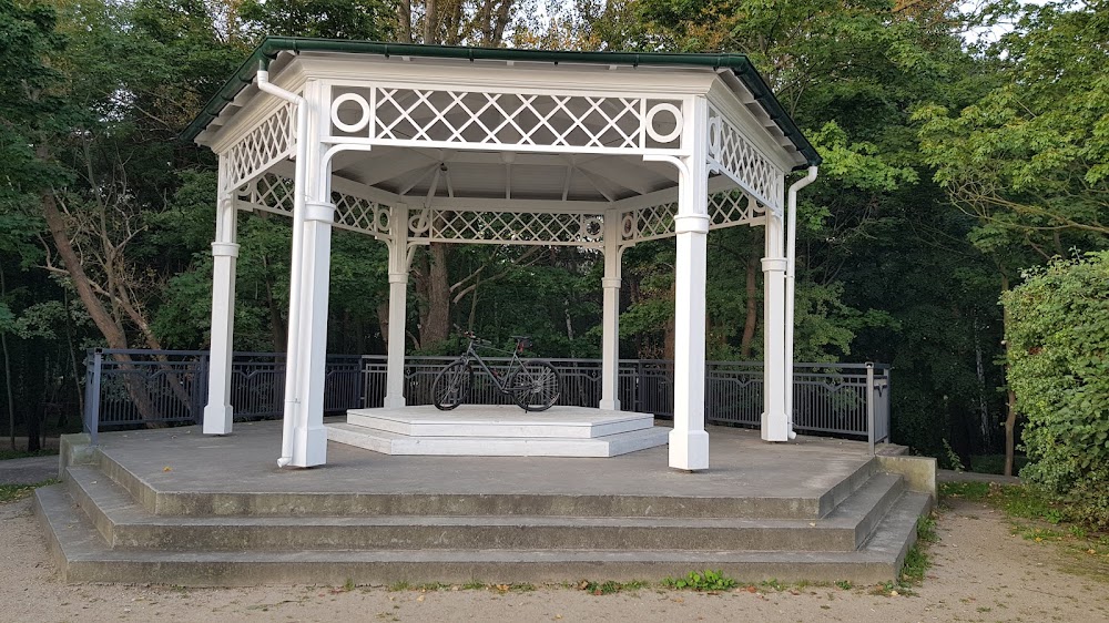 Brzeźnieński Park fotoğraf 1
