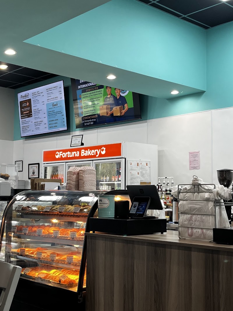 Fortuna Bakery & Coffee - Davenport photo 3
