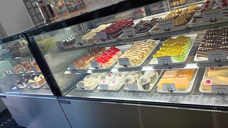 Fortuna Bakery & Coffee - Davenport photo 2