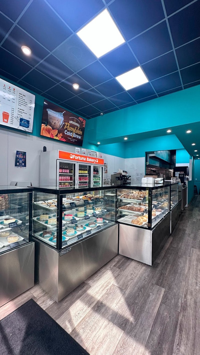 Fortuna Bakery & Coffee - Davenport photo 1