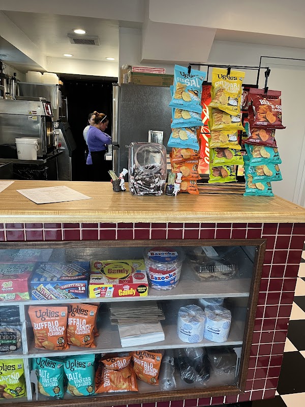 Bank Street Deli photo 6