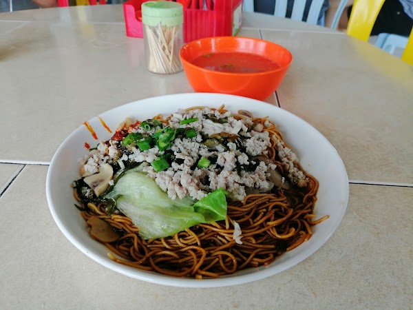 Kedai Makanan Sing Wei Wei - Photo 1