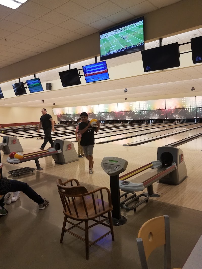 Lake Shore Lanes banner