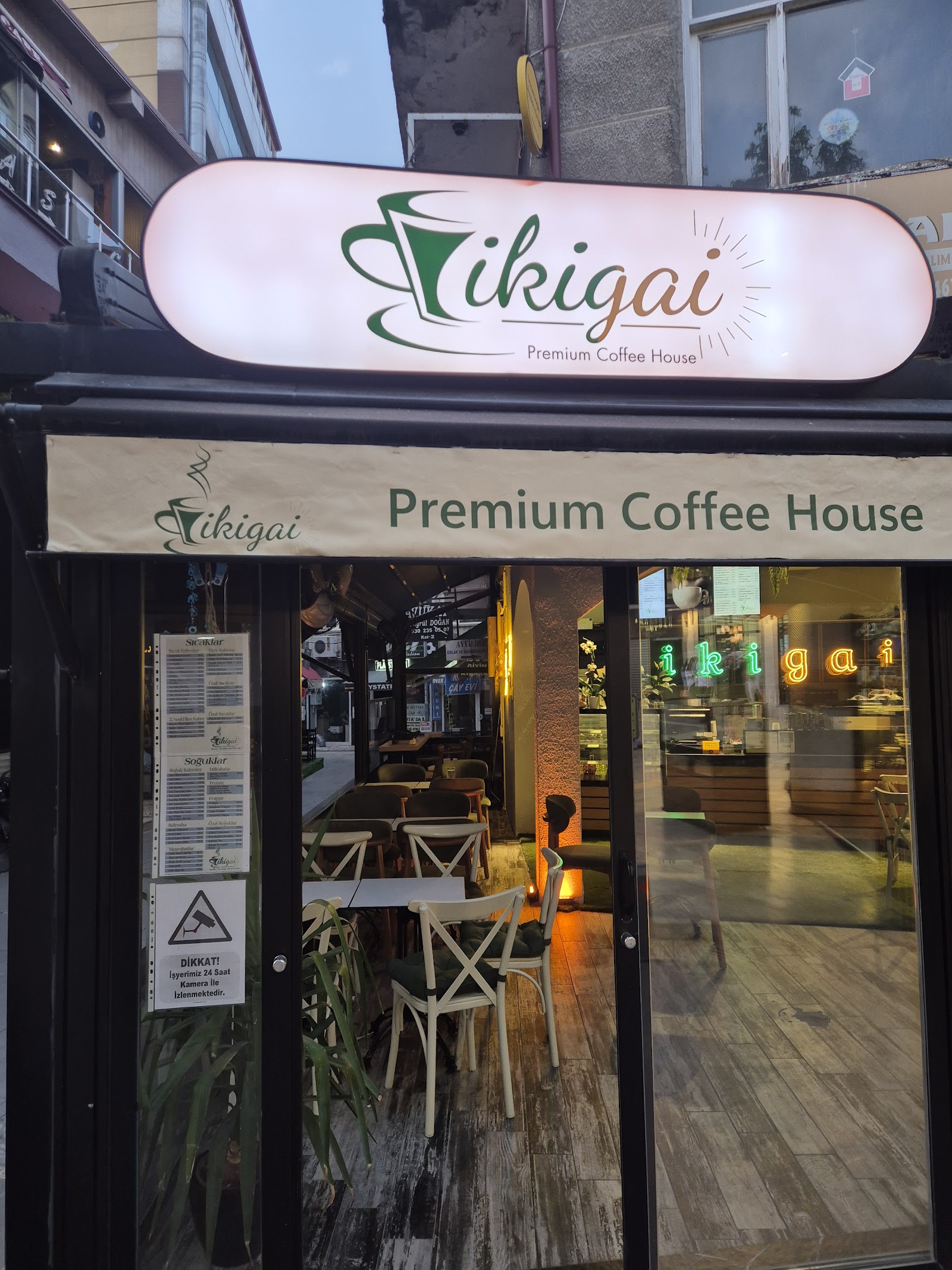 İkigai Coffee House mekanı