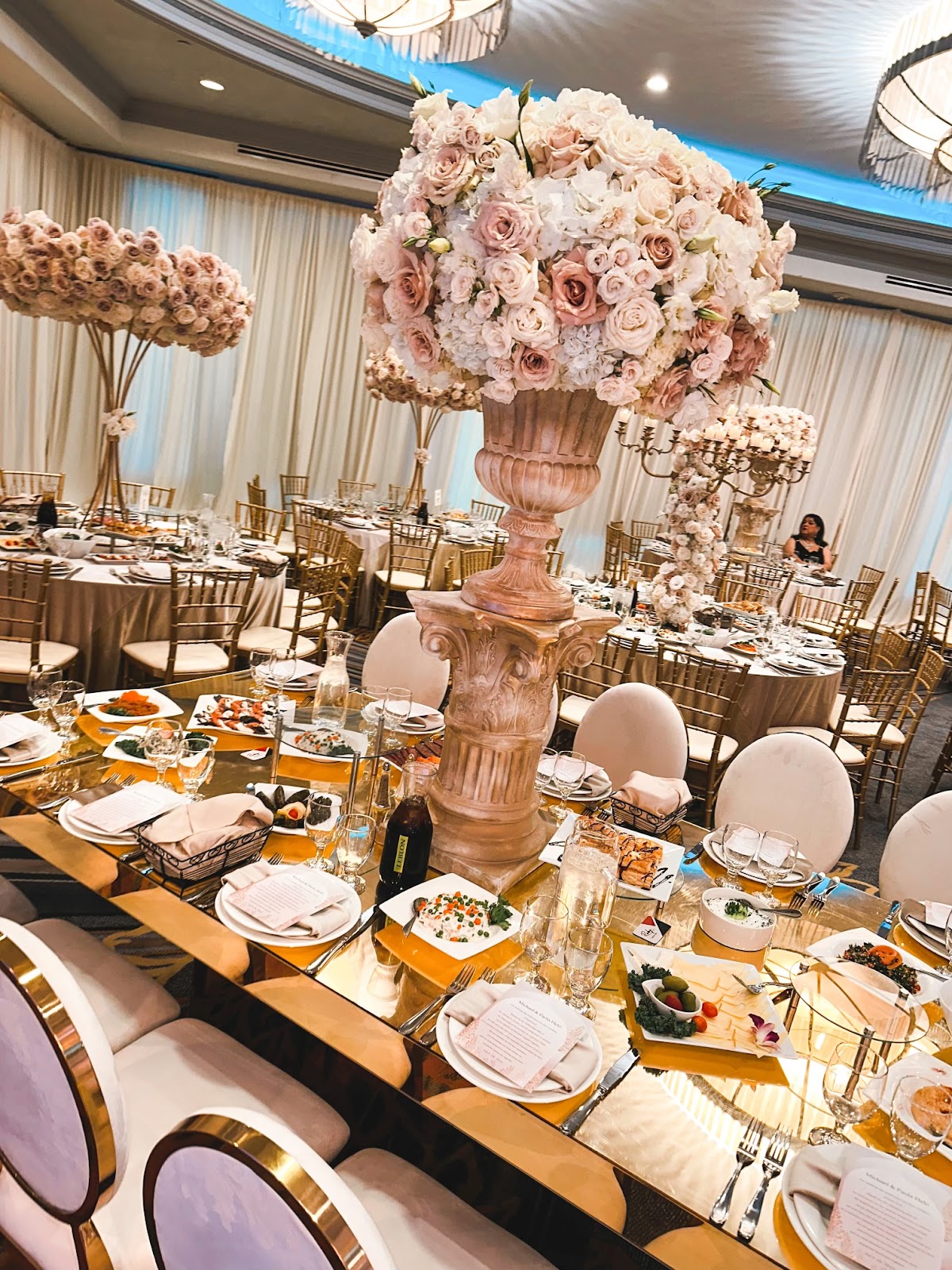 Design by Four Seasons: Google Places image 3