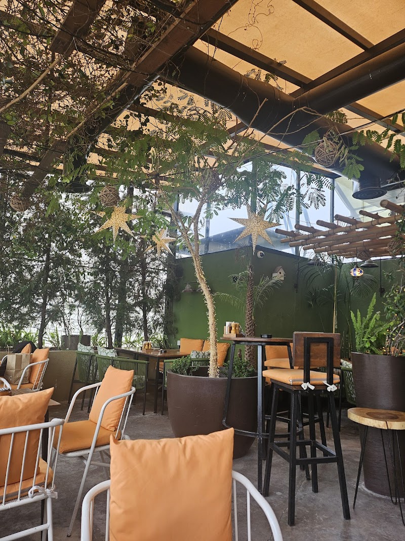 HIGH GARDEN Rooftop photo 6