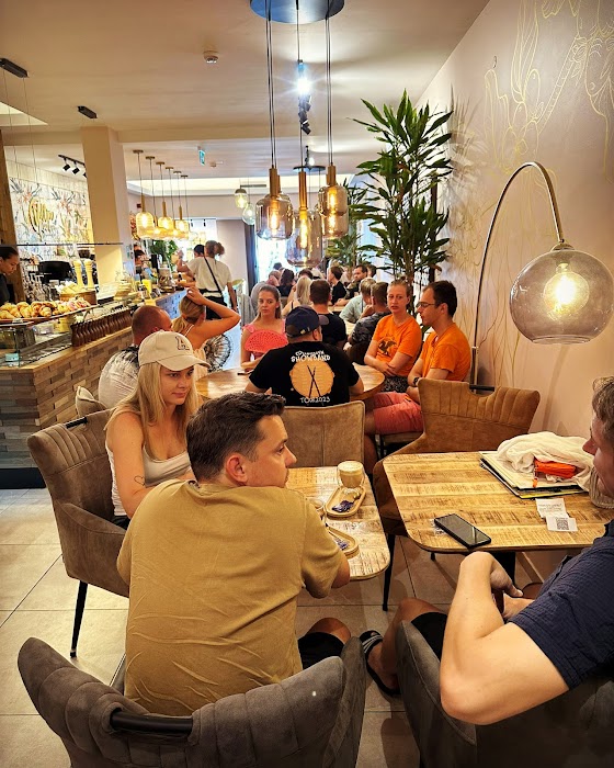 Yellow Bourbon Coffee & Brunch Faro fotoğraf 1