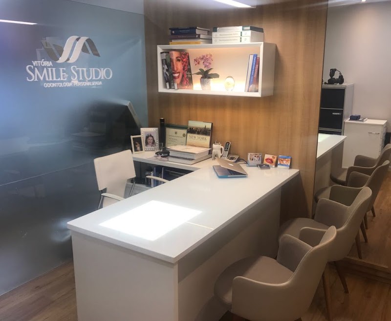 Vitória Smile Studio - Dentista Vitória