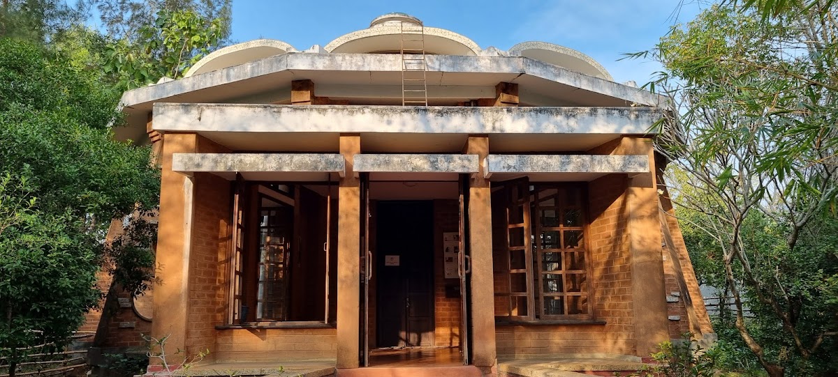 Vérité Integral Learning & Yoga Center