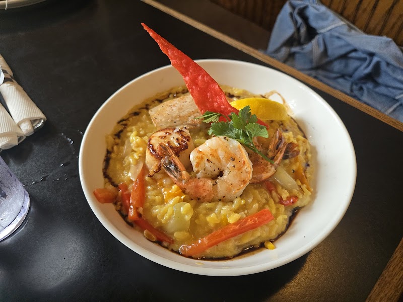 Cafe Pesto Hilo Bay photo 4