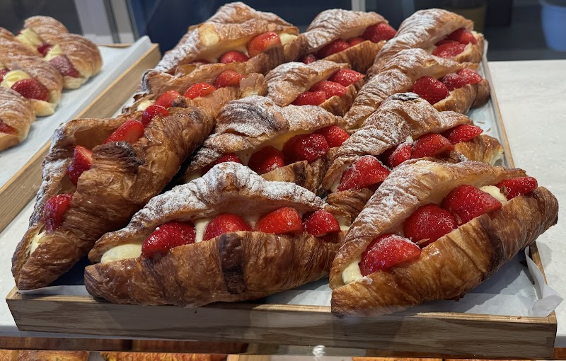 Paris Baguette photo 2
