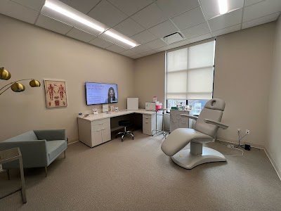 RegenCen: Dr. Gustav Lo, MD photo 2