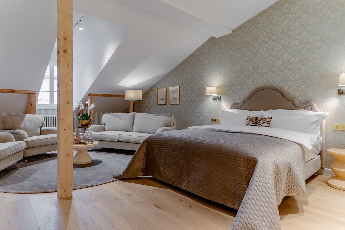 Hotel Unicus Palace, dog-friendly hotel, photo 4