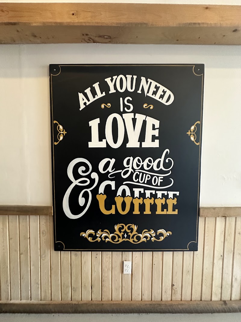 Backyard Coffee & Eatery photo 4