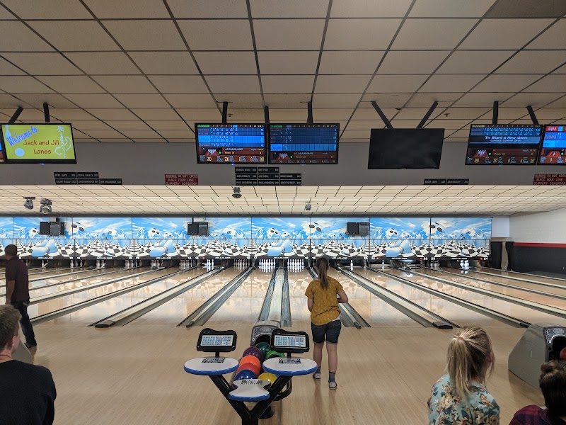 Jack & Jill Bowling Lanes photo 3