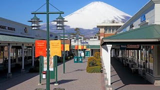 Gotemba Premium Outlets photo