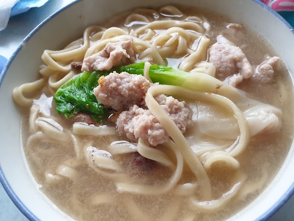 Kafe Ah Loong Pork Noodles - Photo 1