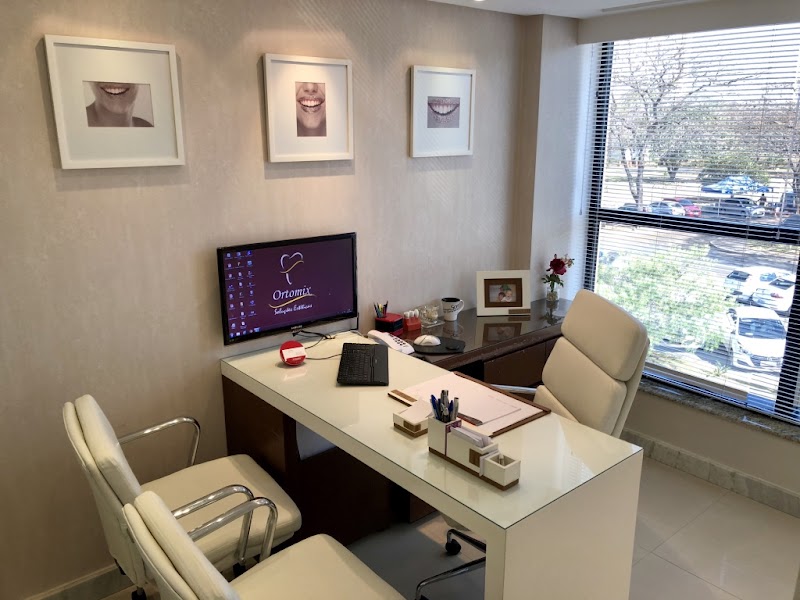 Ortomix Soluções Estéticas Clínica Odontológica - foto 4