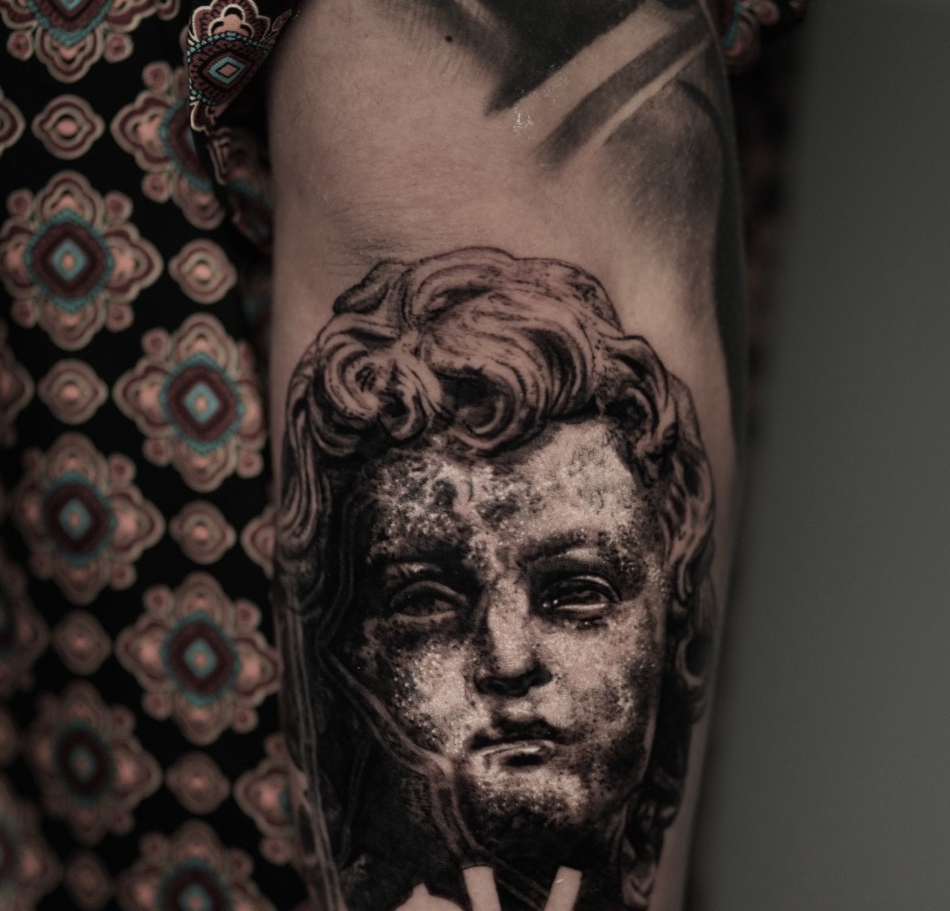 Vivid Colors Gallery tattoo work — photo 2