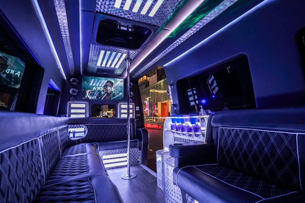 Las Vegas Party Bus: Google Places image 2