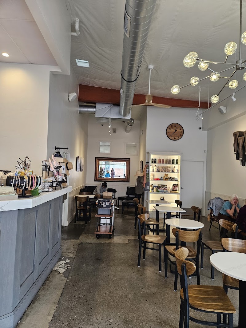 Simones Coffee and Tea photo 3