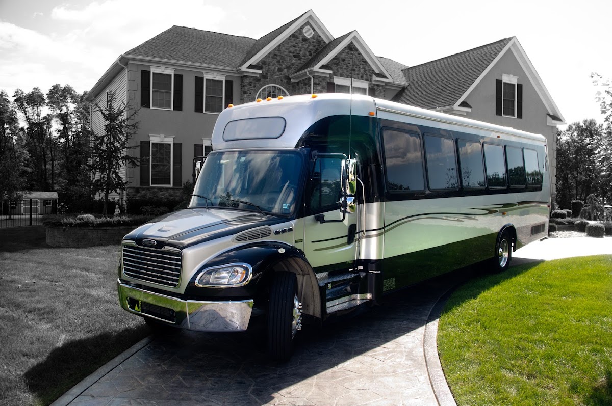 First Class Luxury Limos: Google Places image 4