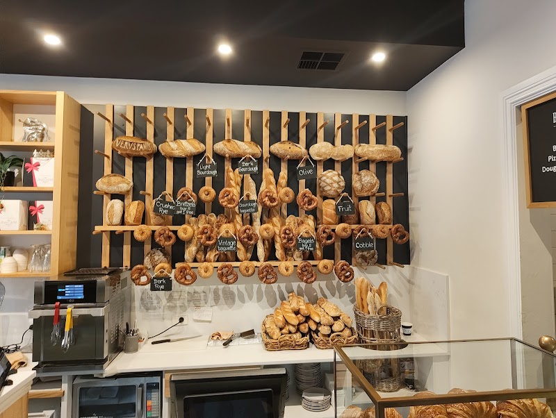 Chez Jean-Claude Patisserie photo 5