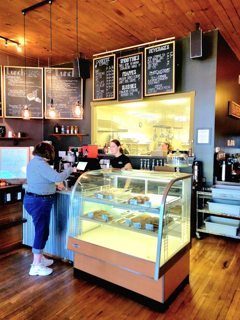 Caleri's Cafe & Bakery photo 1