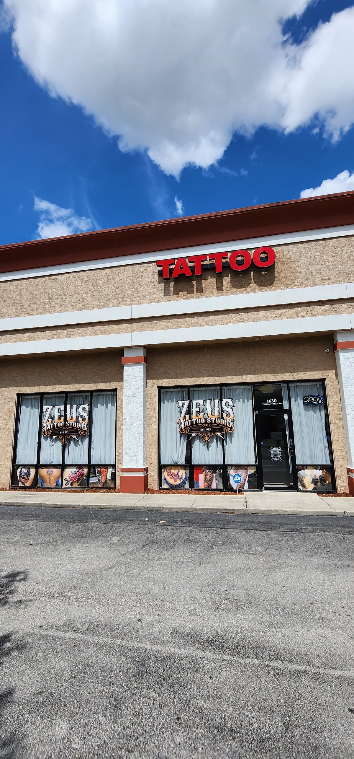 Zeus Tattoos tattoo work — photo 2