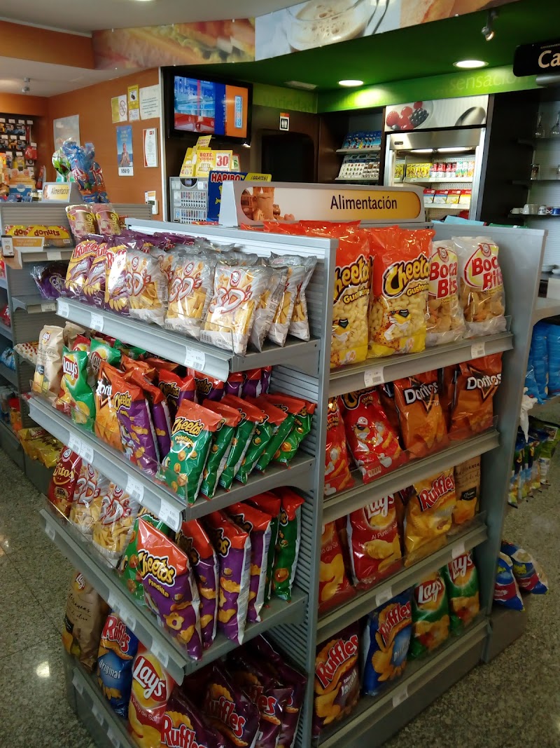 Estación de Servicio Repsol photo 4