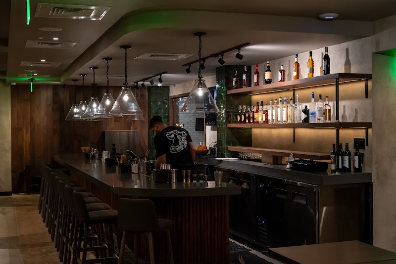 Drinking Pig BBQ photo 1