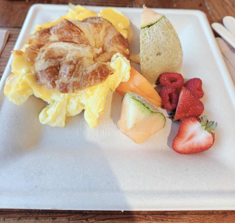 Golden Pear Cafe photo 4