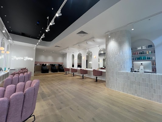 Jessica James - Yeerongpilly