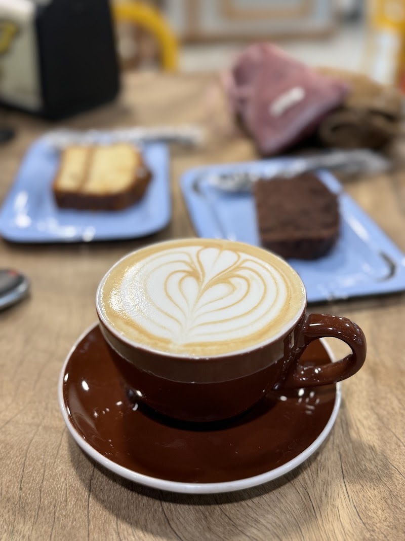 Macondo Coffee Roasters - Doral photo 3