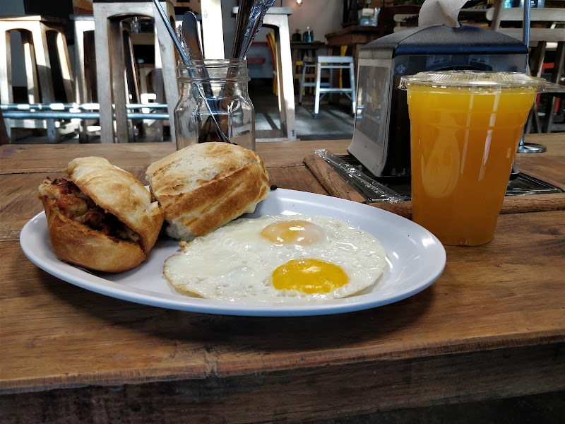 Macondo Coffee Roasters - Doral photo 2