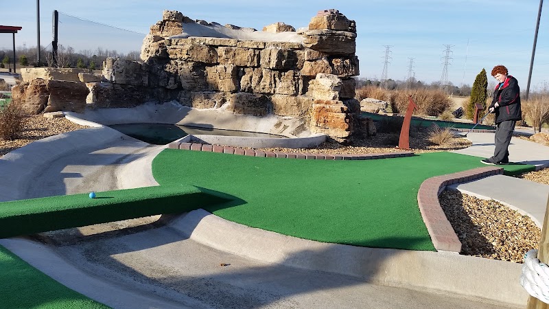 Vantage Point Golf Center photo 3