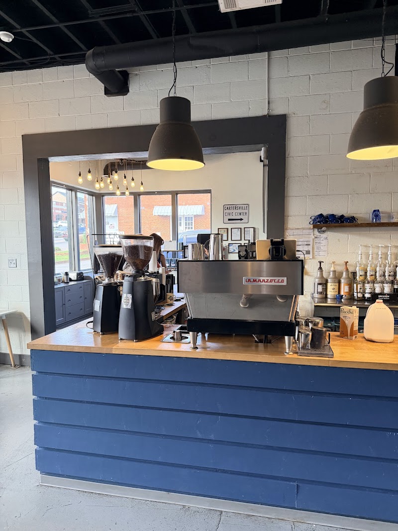 Noble & Main Coffee Co. photo 2