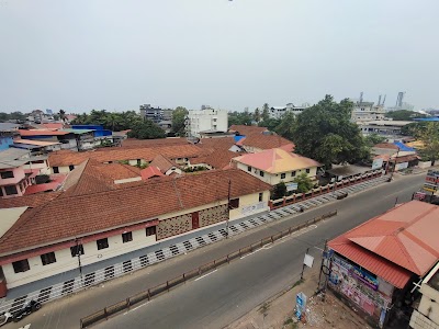 Government Women and Children Hospital - Image 3