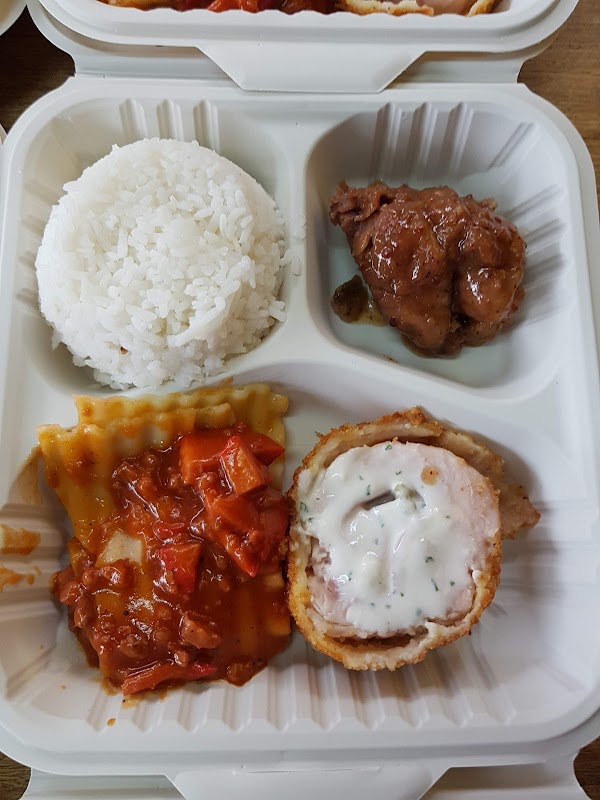 Uknos Restaurant