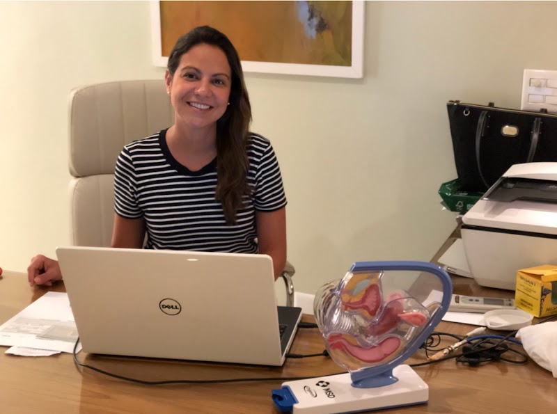 Foto de Dra. Denise Biangolino - Ginecologia e Obstetrícia | Consultas Ginecológicas | Exames Preventivos | Ginecologista em Catete